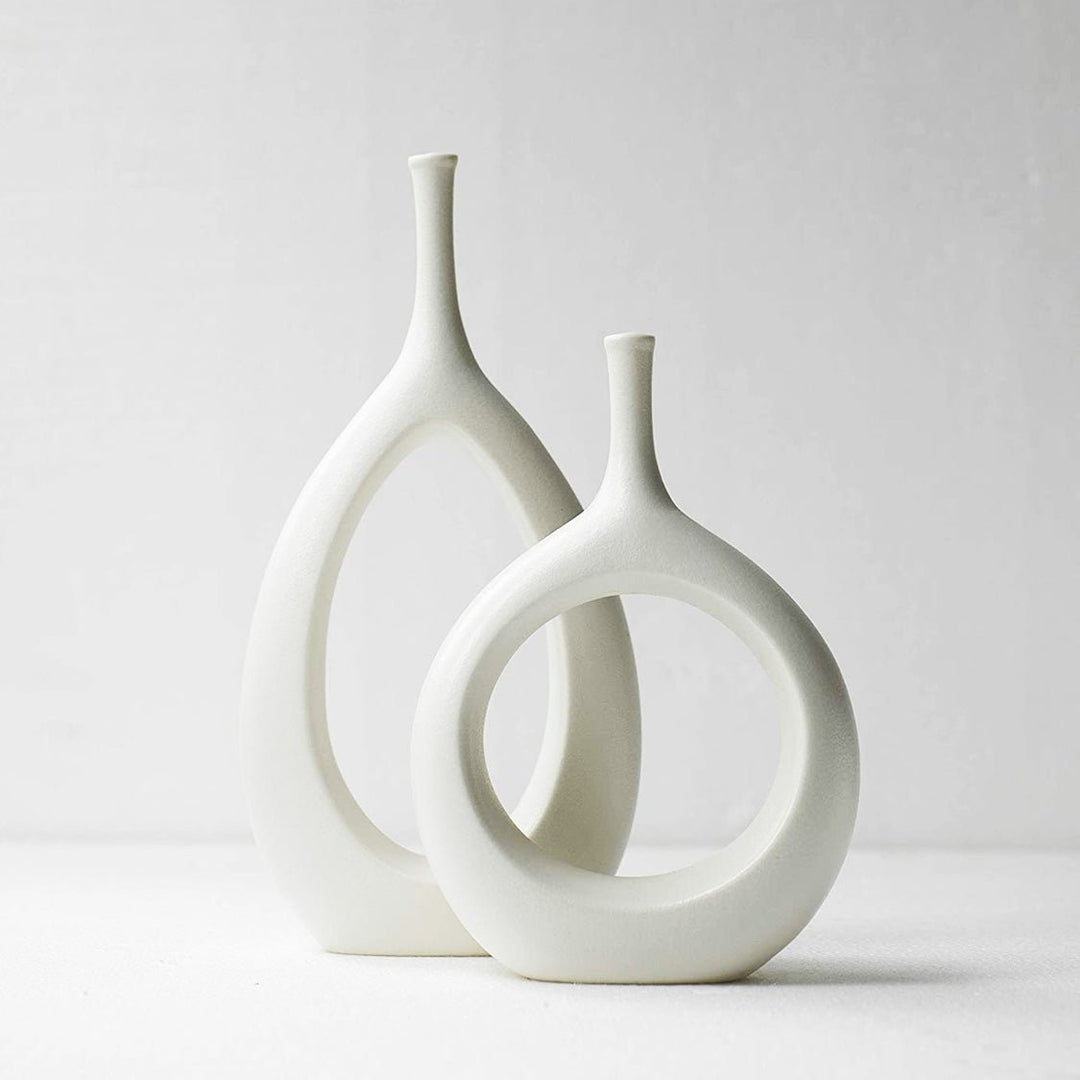 Sculpture Ceramic Bud Vase - White - FJORD AND FABLE