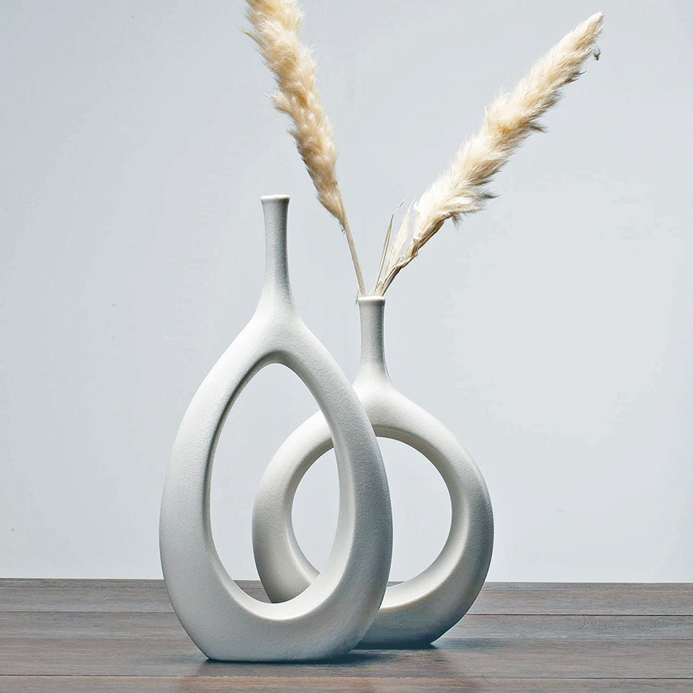 Sculpture Ceramic Bud Vase - White - FJORD AND FABLE